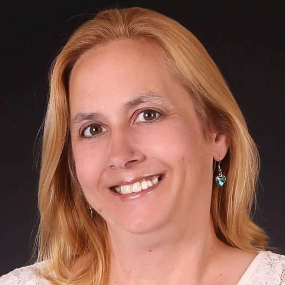 Meet your Posher, Deborah